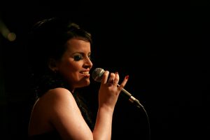 Bar Brasil apresenta Bartira Fortes @ SCALA